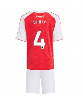Arsenal Ben White #4 Maglia Gara Casa Repliche 2025-26 Bambino Maniche Corte